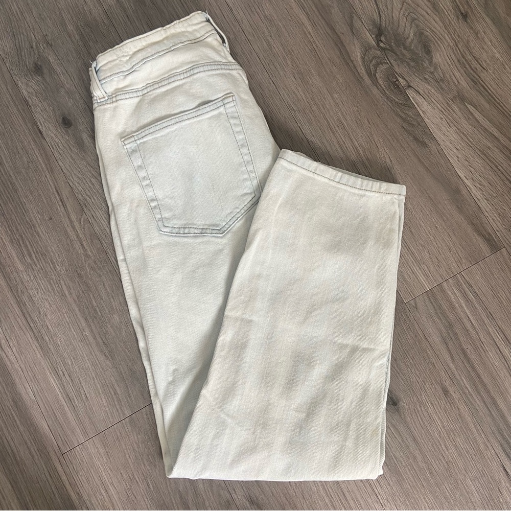 Wild Fable Light Wash Ripped Jeans